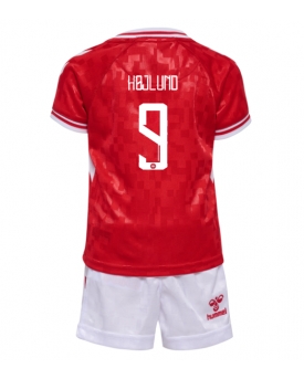 Danimarca Rasmus Hojlund #9 Maglia Gara Casa Repliche Europei 2024 Bambino